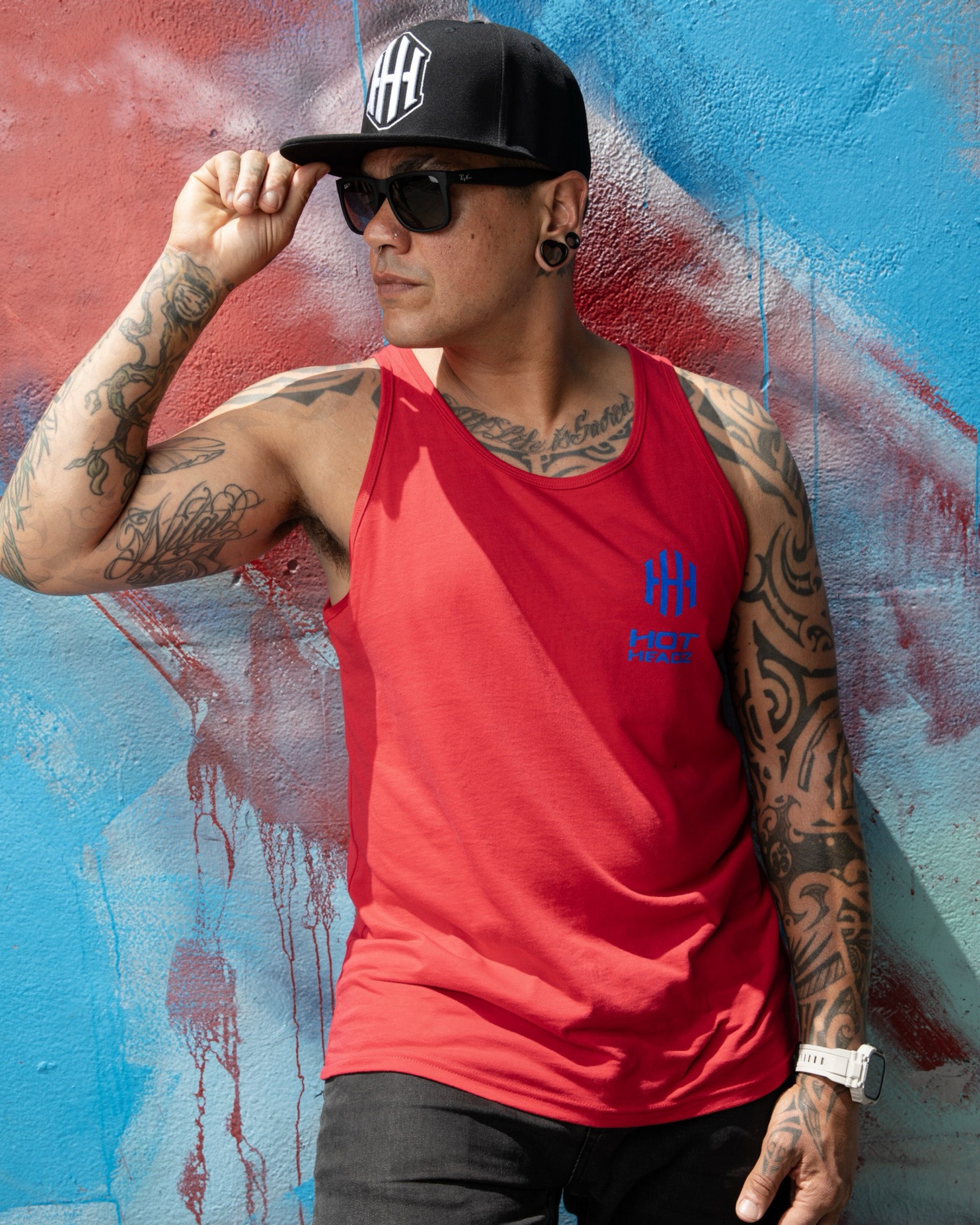 HH Red company tanks