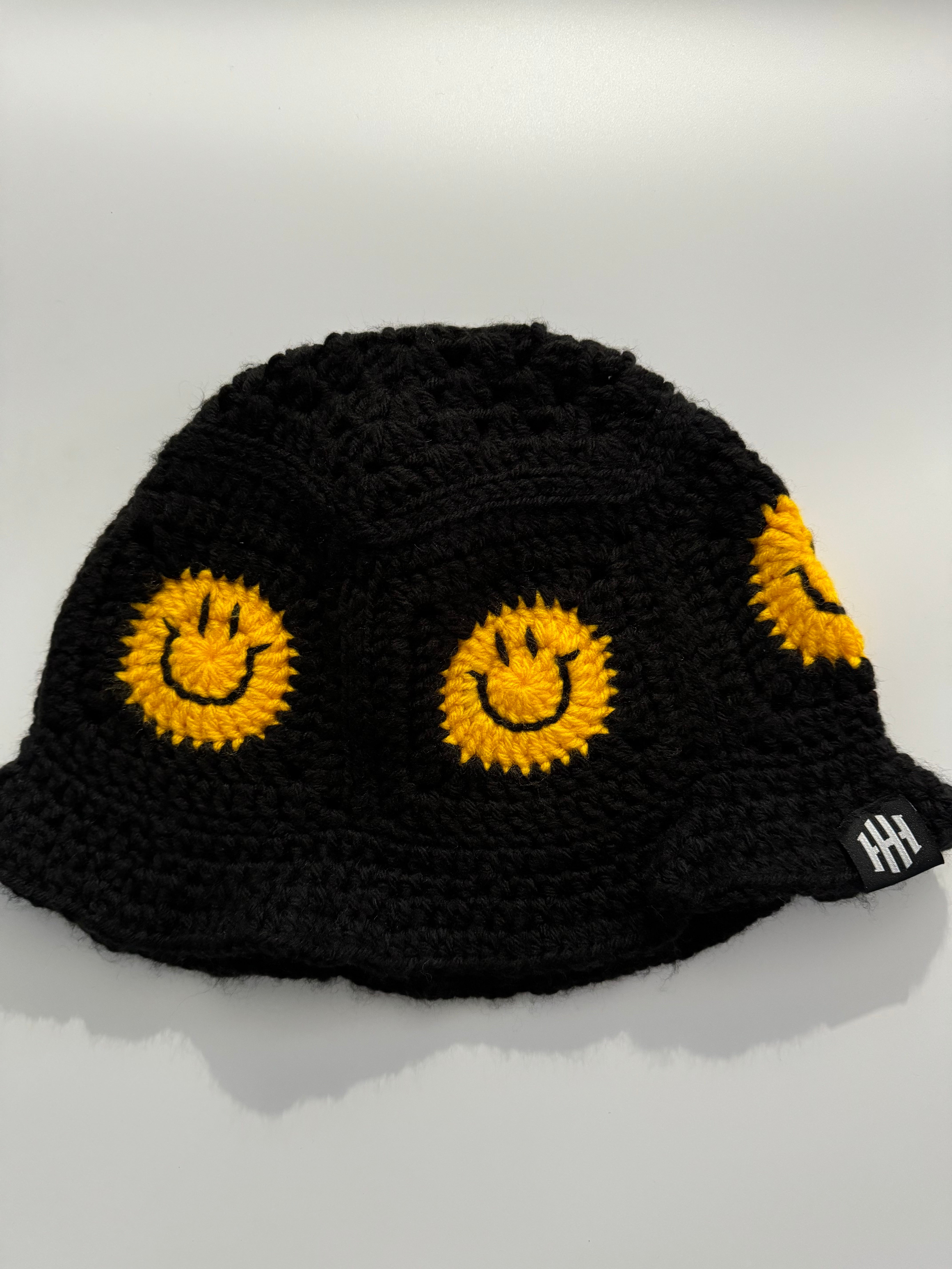 HAPPY-BLACK
